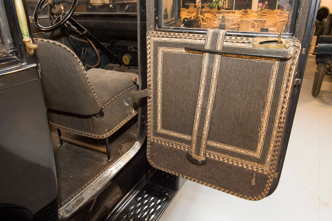 1916 Ford Model T - Image 3 of 7