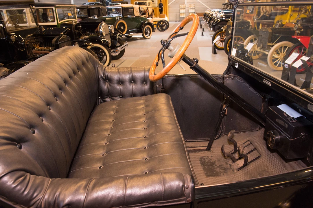 1916 Ford Model T - Image 2 of 4