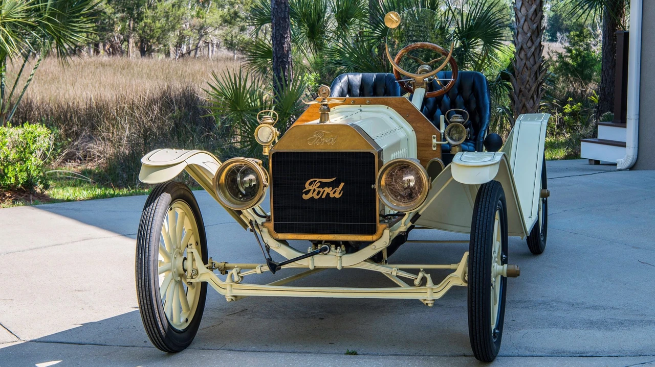 1916 Ford Model T - Image 2 of 31