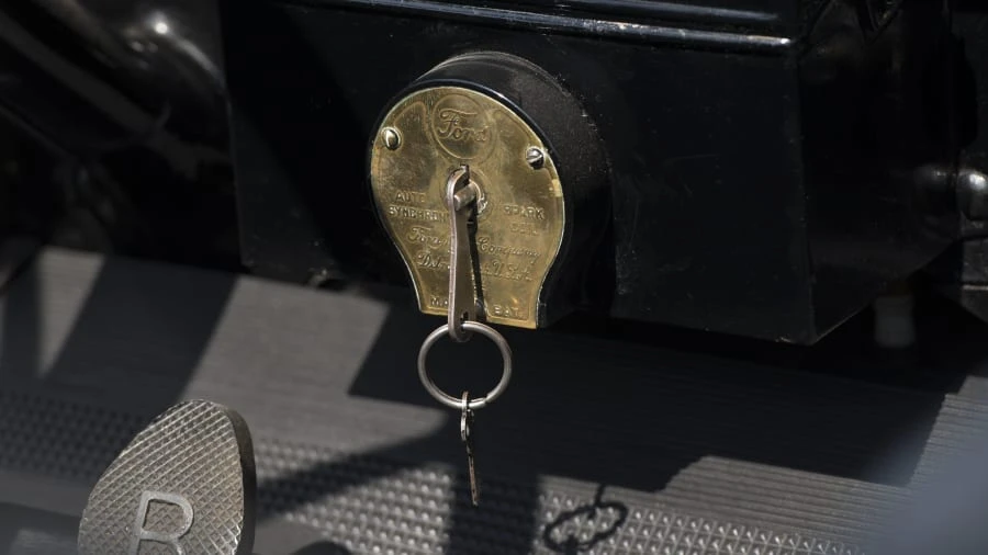 1916 Ford Model T - Image 11 of 12