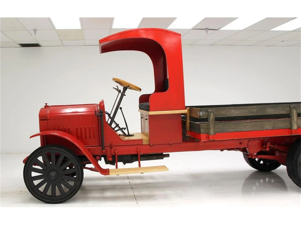 1916 GMC - Image 2 of 31
