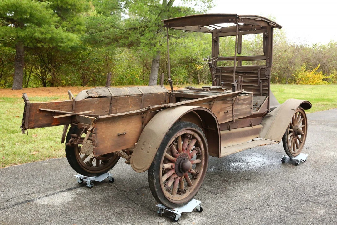 1916 International Harvester Pickup - Image 3 of 31