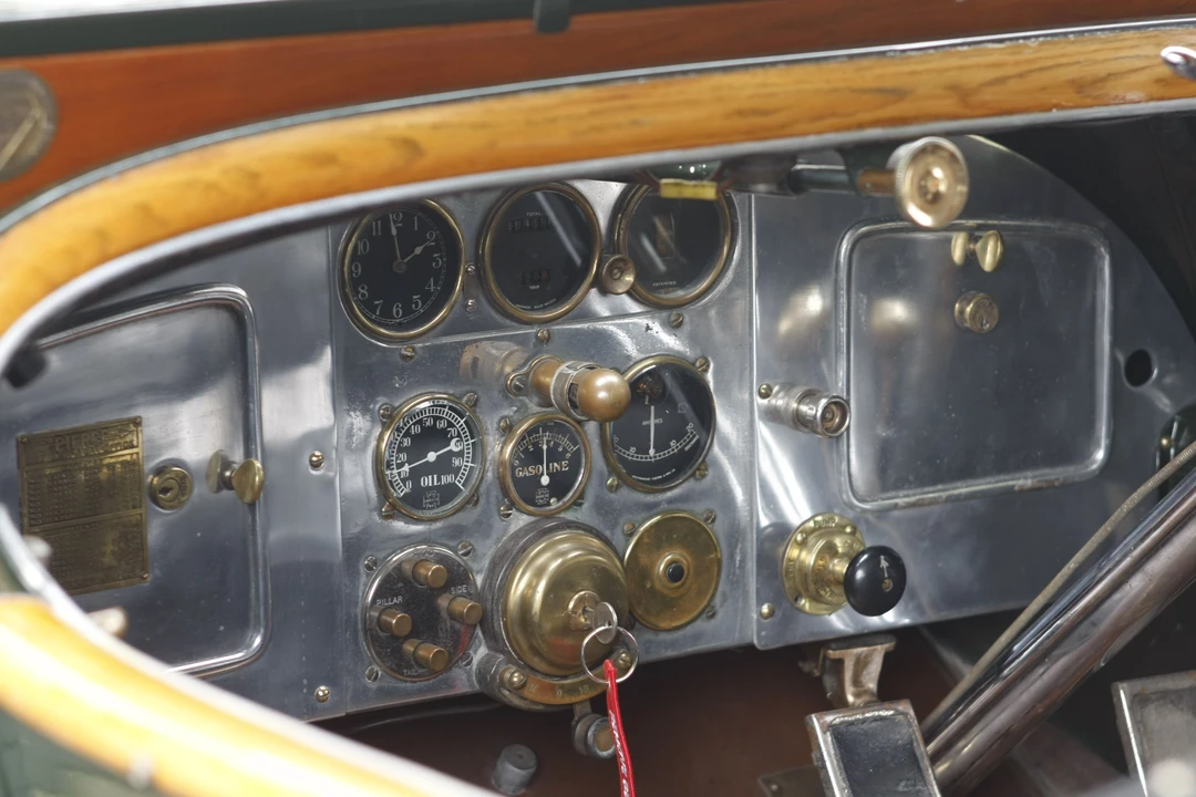1916 Pierce-Arrow - Image 9 of 12