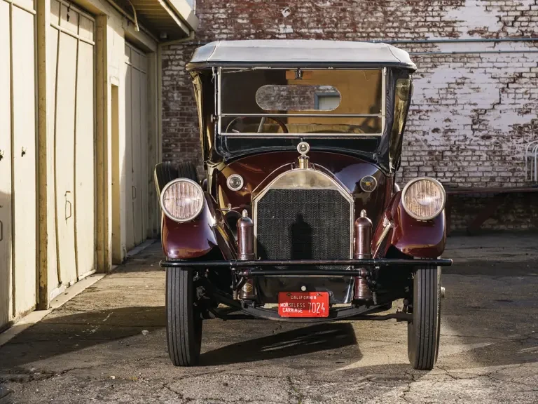 1916 Pierce-Arrow - Image 8 of 31