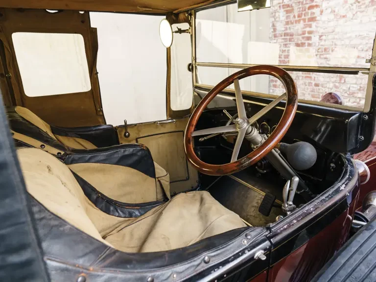 1916 Pierce-Arrow - Image 4 of 31