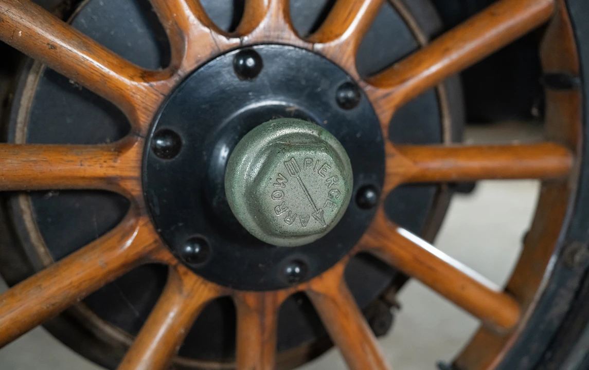 1916 Pierce-Arrow - Image 11 of 16