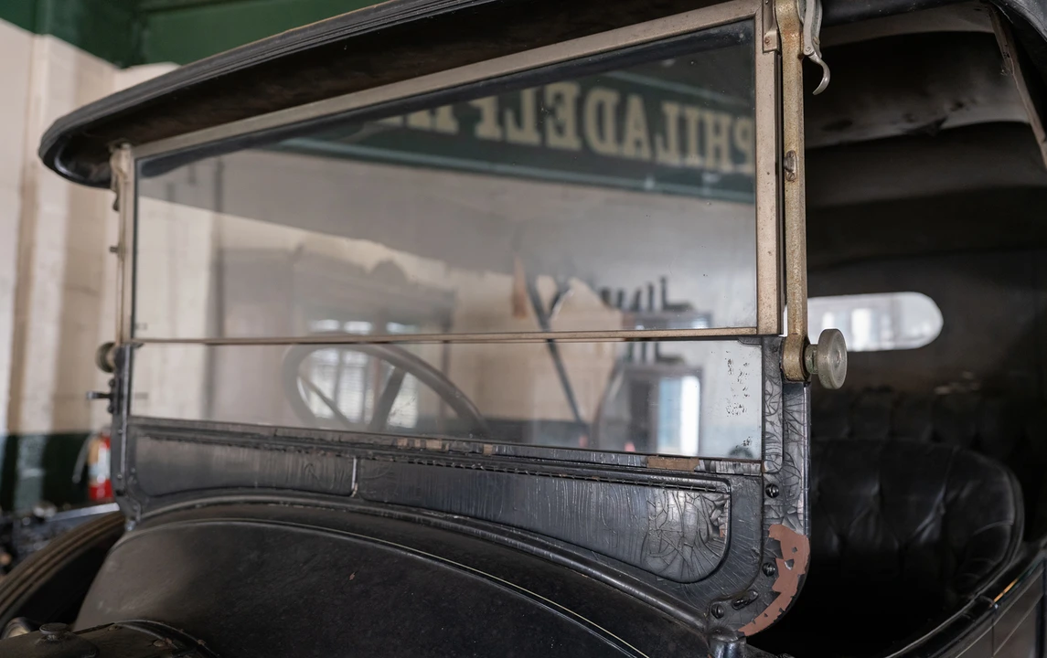 1916 Pierce-Arrow - Image 15 of 16