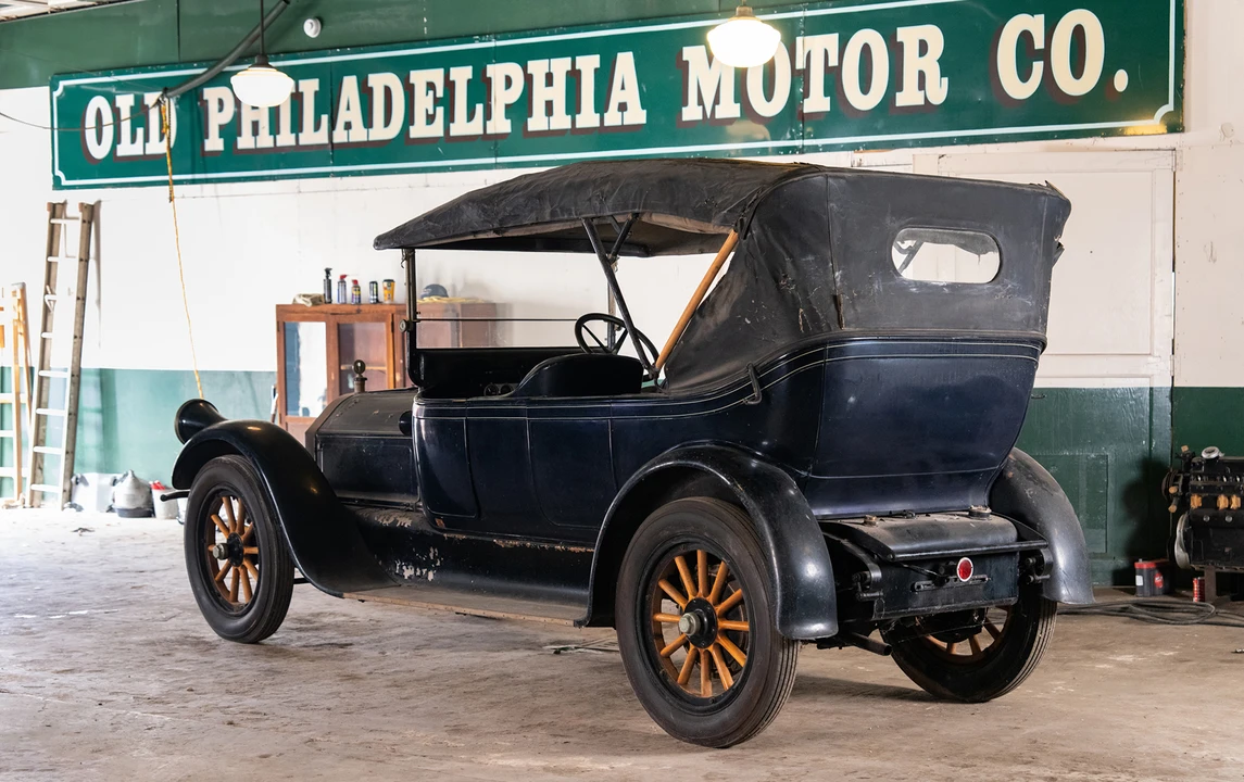 1916 Pierce-Arrow - Image 2 of 16