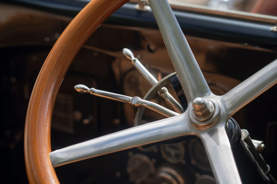 1916 Pierce-Arrow - Image 25 of 31