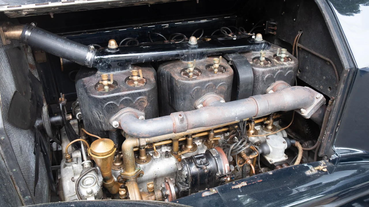 1916 Pierce-Arrow - Image 19 of 30