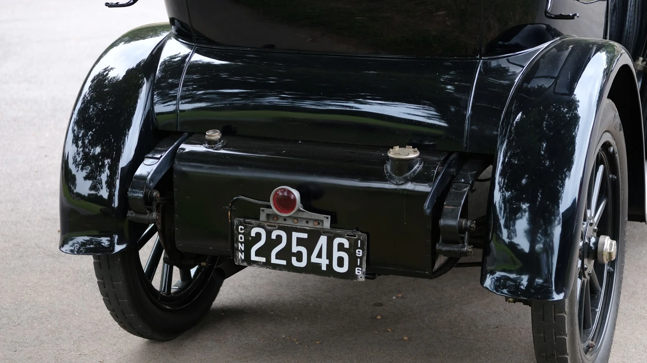 1916 Pierce-Arrow - Image 30 of 30