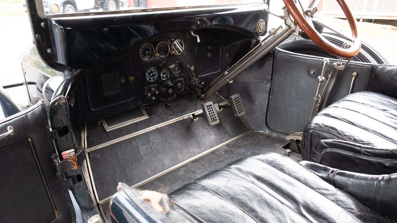1916 Pierce-Arrow - Image 23 of 30