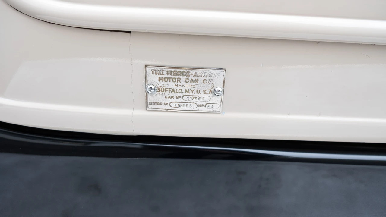 1916 Pierce-Arrow - Image 13 of 25