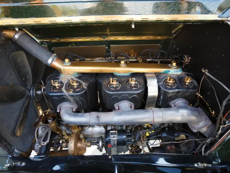 1916 Pierce-Arrow - Image 27 of 30