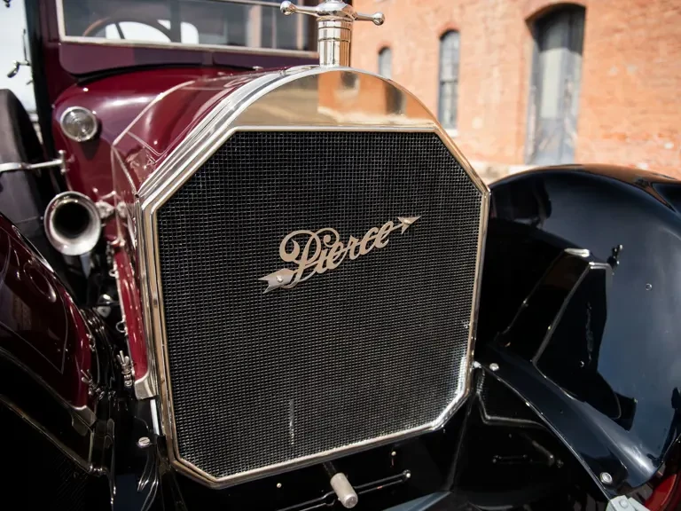 1916 Pierce-Arrow - Image 25 of 31