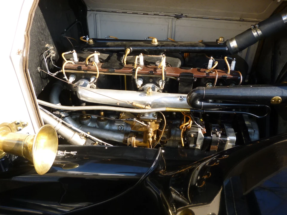 1916 Pierce-Arrow - Image 28 of 30