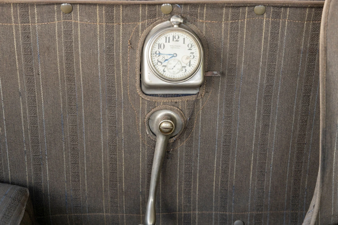1916 Cadillac Brougham - Image 28 of 31