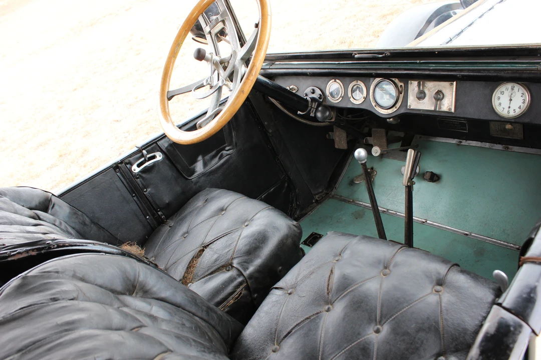1916 Studebaker Commander - Image 5 of 31
