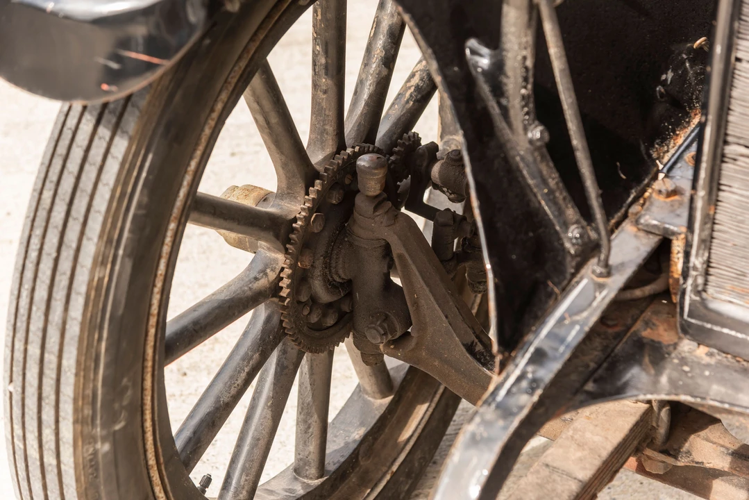 1916 Studebaker - Image 13 of 31