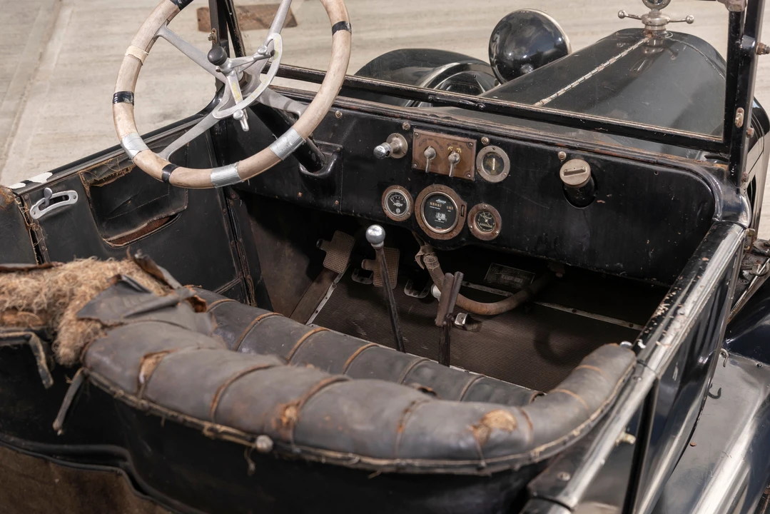 1916 Studebaker - Image 8 of 31