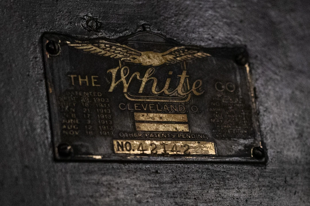 1916 White - Image 4 of 23