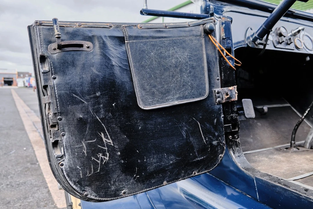 1917 Buick - Image 30 of 30