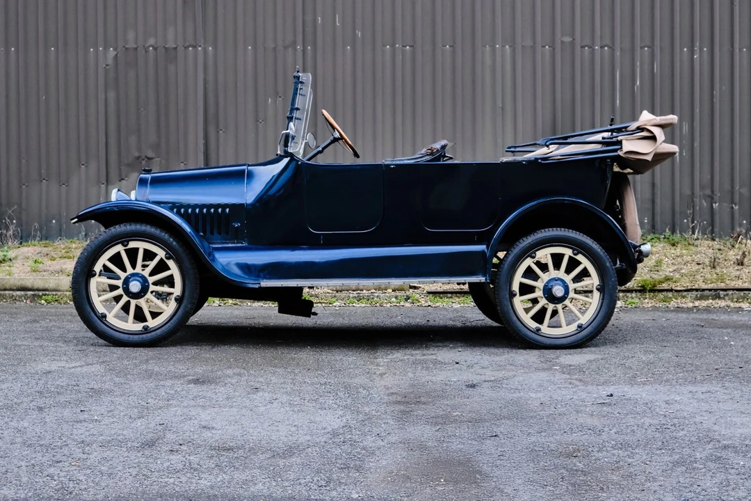 1917 Buick - Image 7 of 30