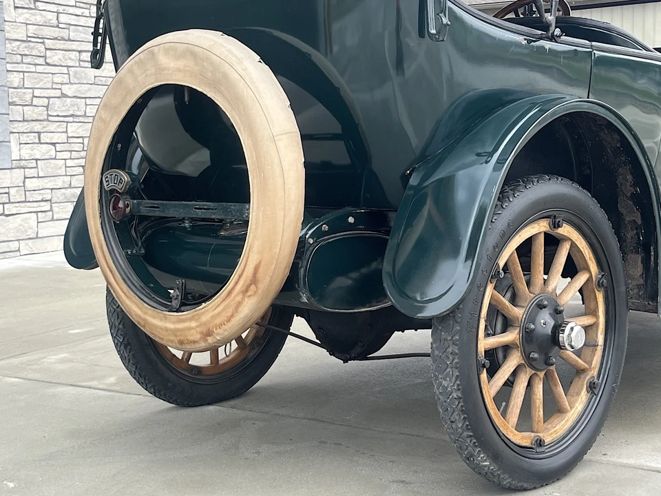 1917 Buick - Image 16 of 31