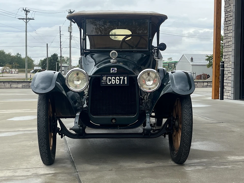 1917 Buick - Image 13 of 31