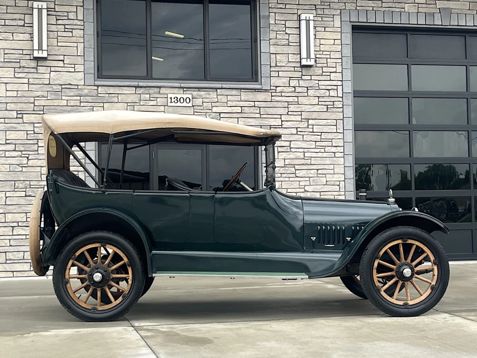 1917 Buick - Image 4 of 31