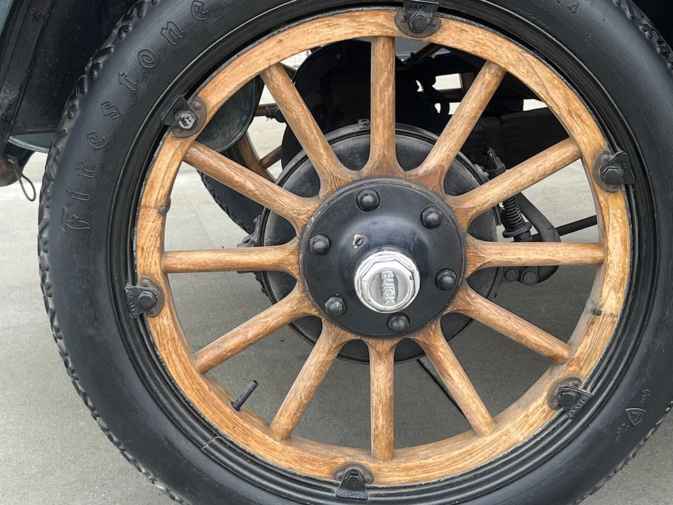 1917 Buick - Image 18 of 31