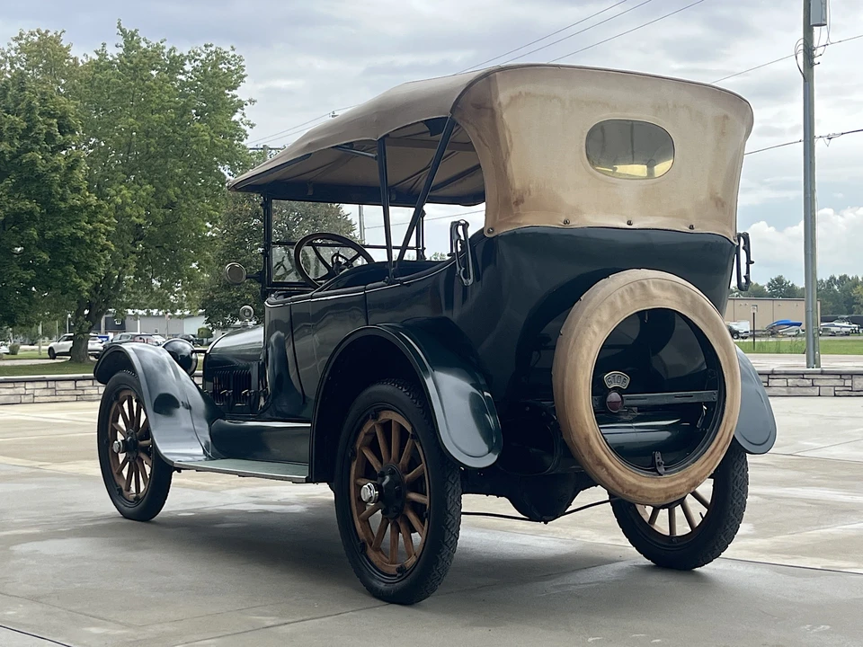 1917 Buick - Image 9 of 31