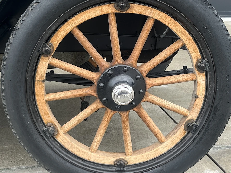 1917 Buick - Image 26 of 31