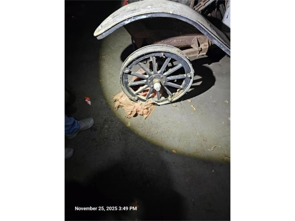1917 Chevrolet Pickup - Image 5 of 24