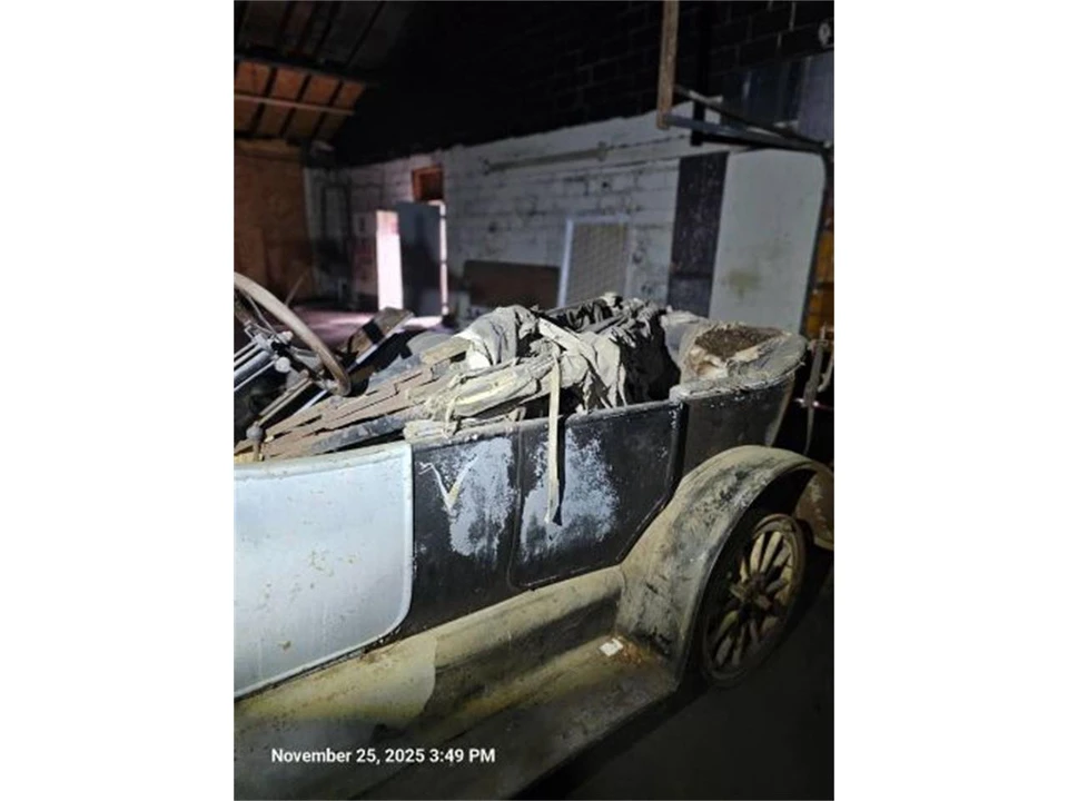 1917 Chevrolet Pickup - Image 13 of 24