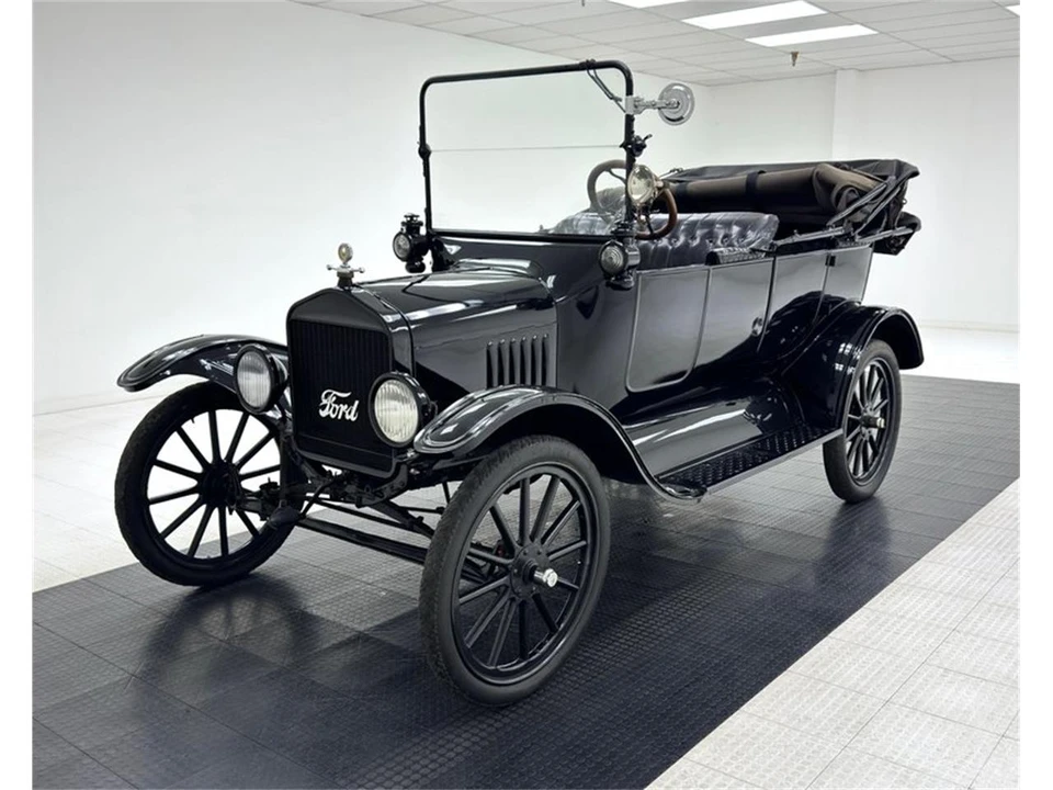 1917 Ford Model T - Image 2 of 31