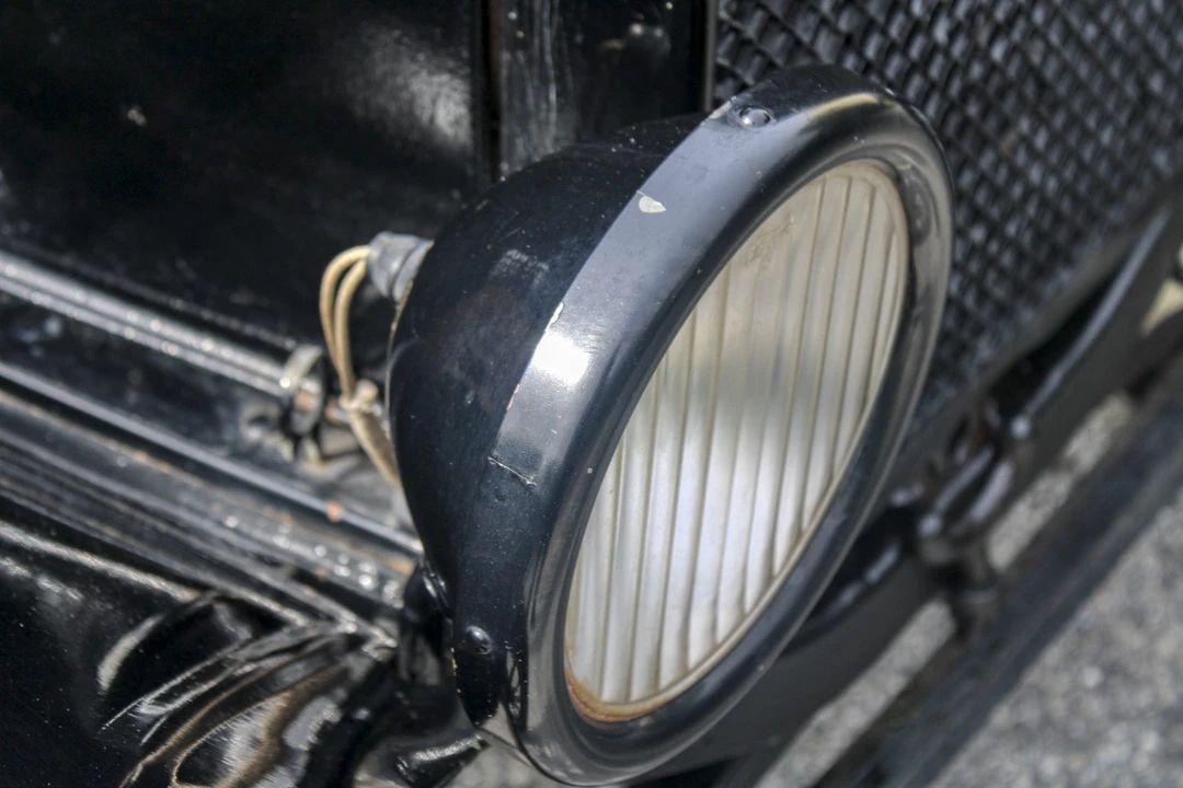 1917 Ford Model T Pickup & Model TT - Image 14 of 31