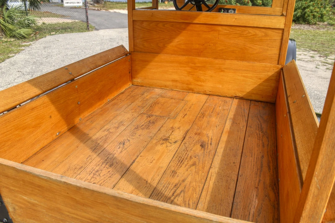 1917 Ford Model T Pickup & Model TT - Image 27 of 31