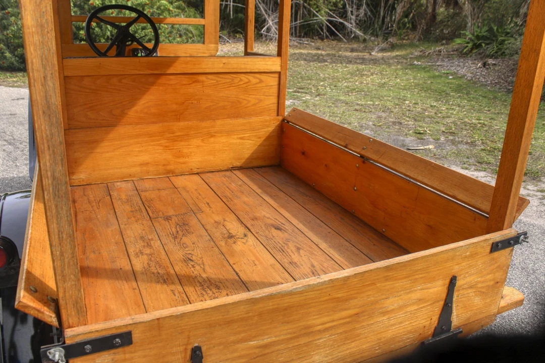 1917 Ford Model T Pickup & Model TT - Image 26 of 31