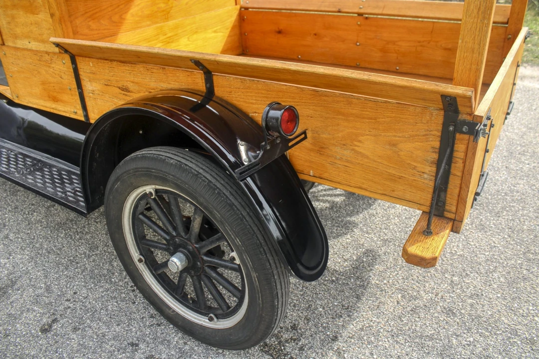 1917 Ford Model T Pickup & Model TT - Image 23 of 31