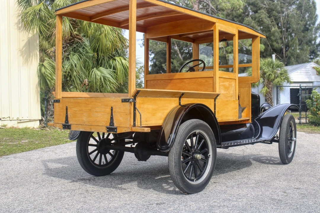 1917 Ford Model T Pickup & Model TT - Image 9 of 31