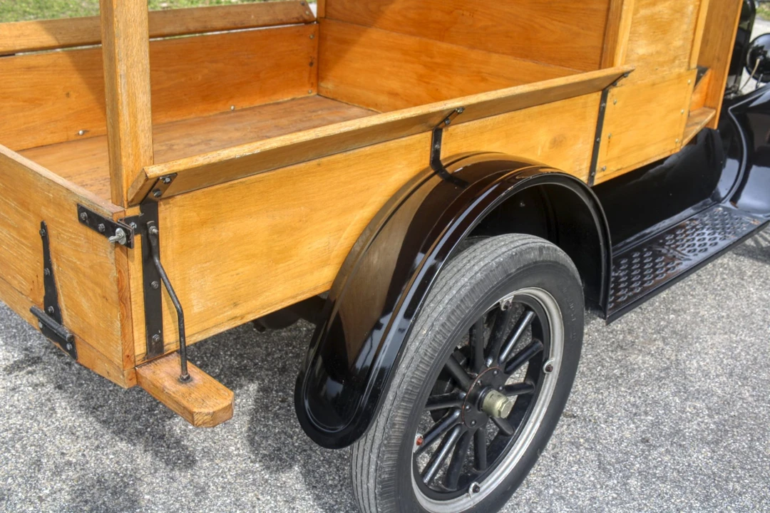 1917 Ford Model T Pickup & Model TT - Image 28 of 31