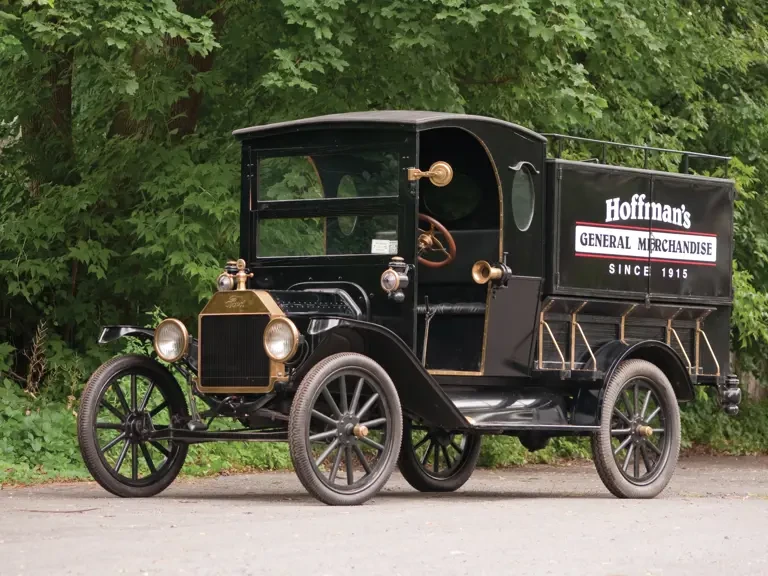 1917 Ford Model T Pickup & Model TT - Image 2 of 16