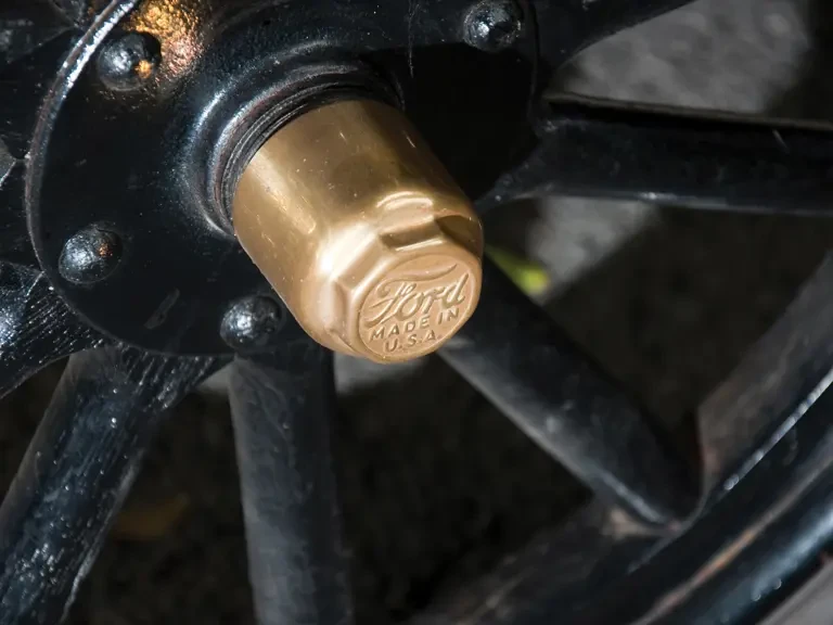 1917 Ford Model T Pickup & Model TT - Image 15 of 16
