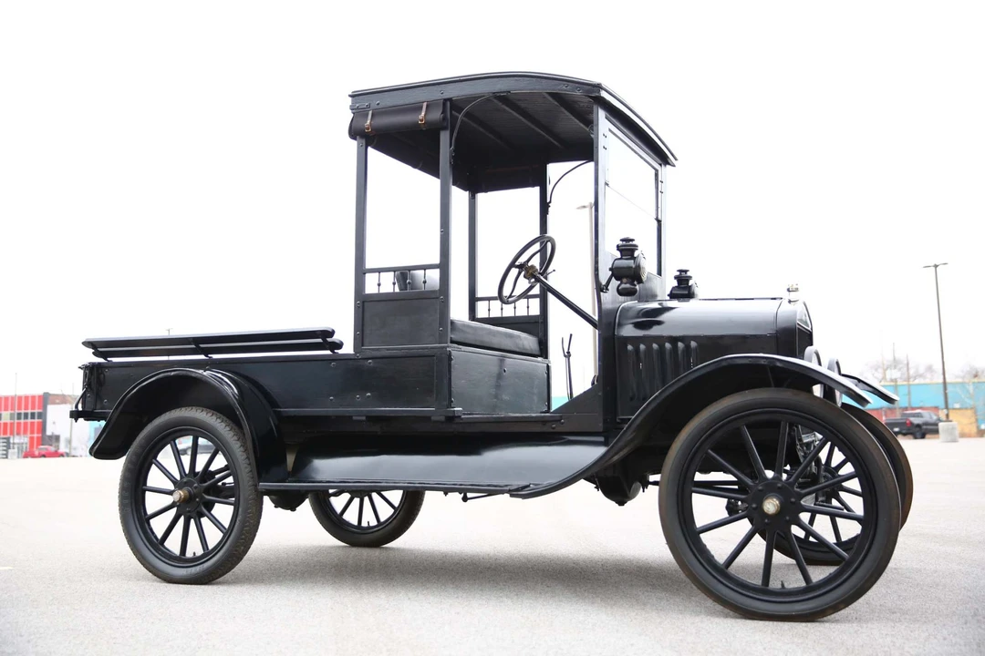 1917 Ford Model T Pickup & Model TT - Image 9 of 31