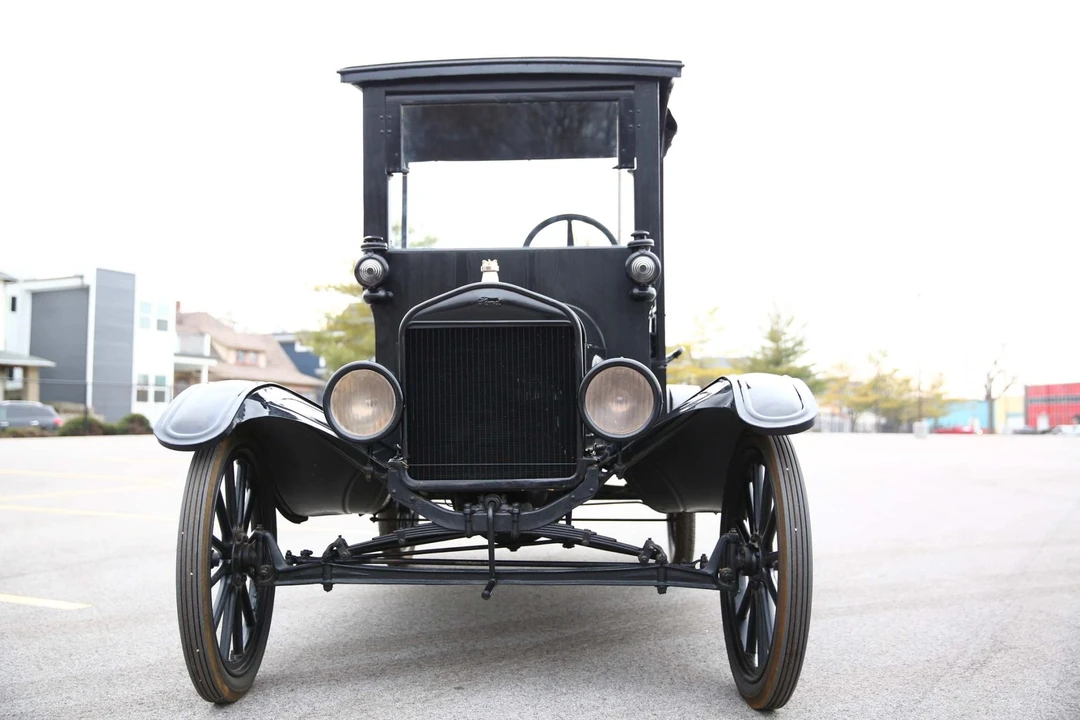 1917 Ford Model T Pickup & Model TT - Image 12 of 31