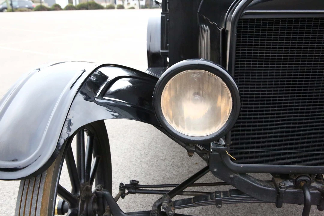 1917 Ford Model T Pickup & Model TT - Image 16 of 31
