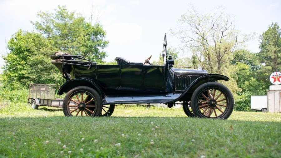 1917 Ford Model T - Image 2 of 31