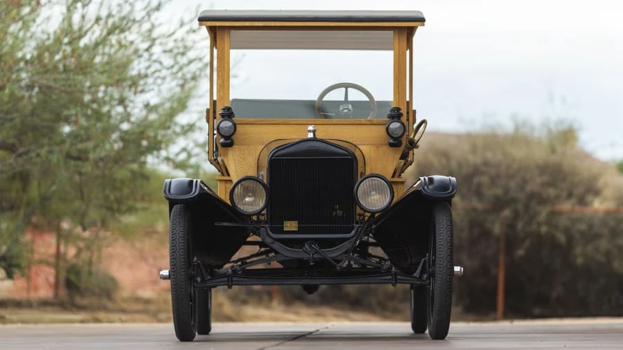 1917 Ford Model T Pickup & Model TT - Image 14 of 20