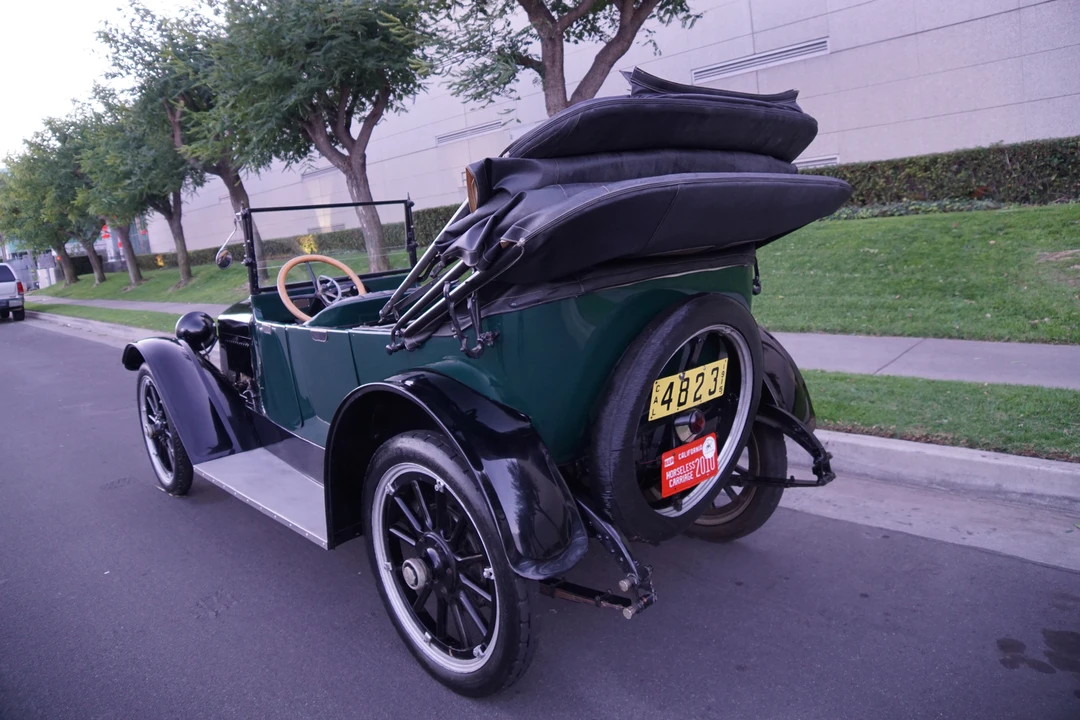 1917 Hupmobile - Image 17 of 31